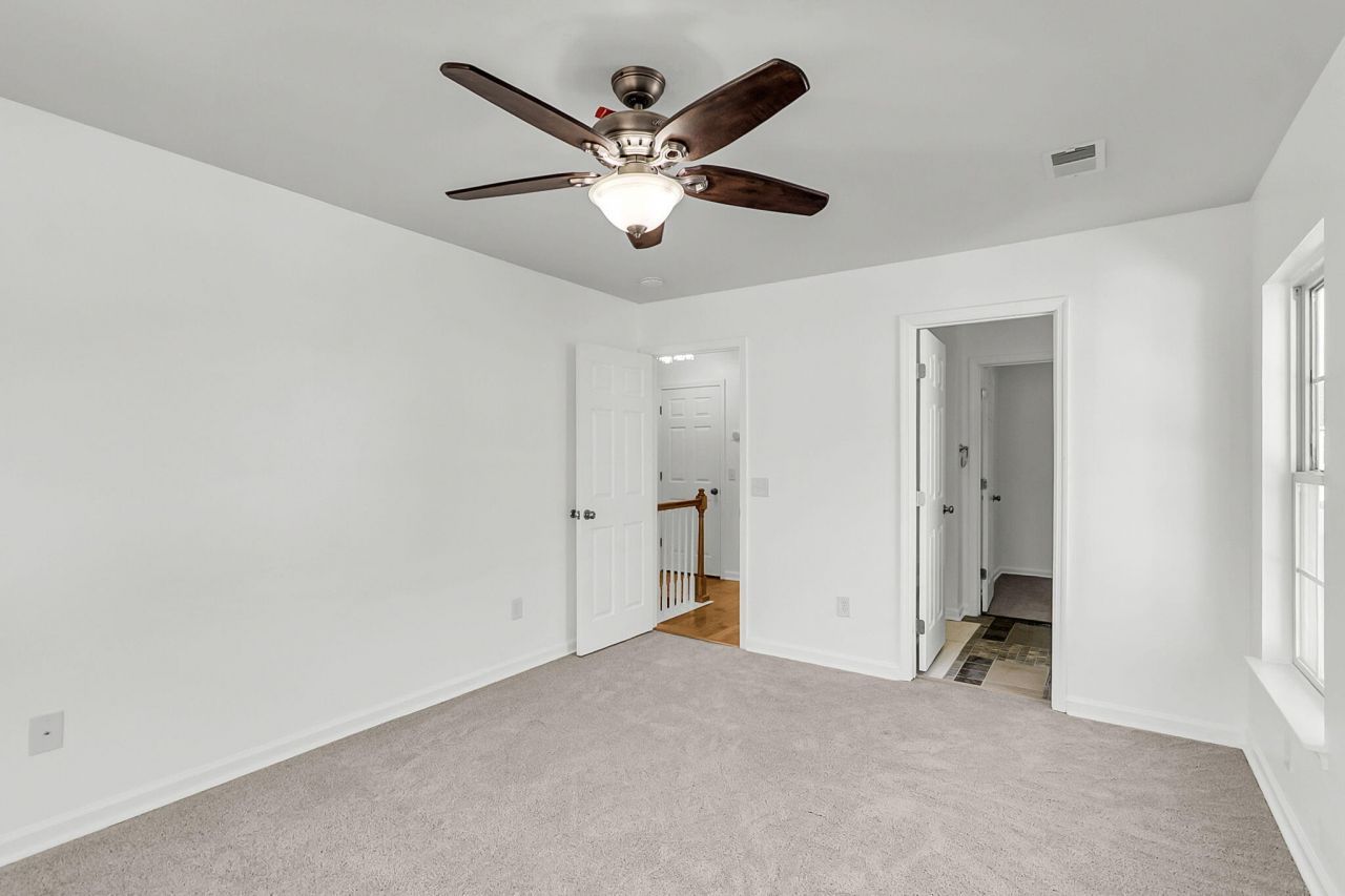 3033 Kinswood Lane Photo 15