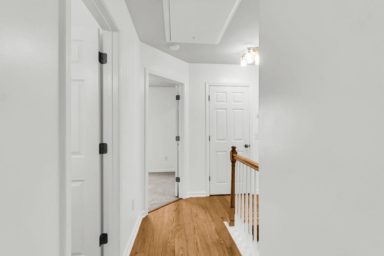 3033 Kinswood Lane Photo 27