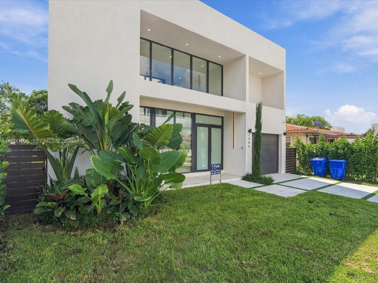 2484 SW 18th St, Miami, FL 33145 Photo