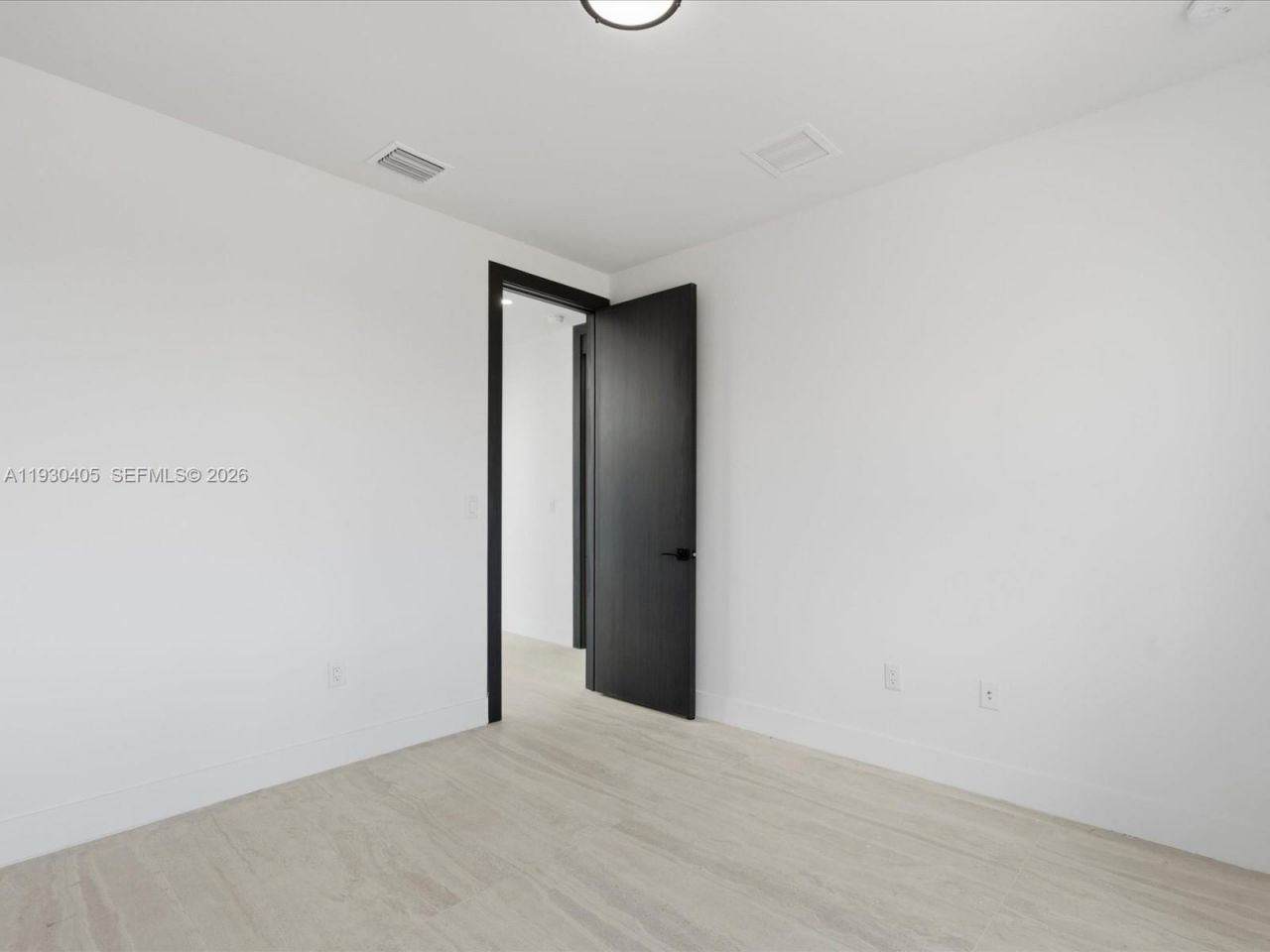 2484 SW 18th St, Miami, FL 33145 Photo