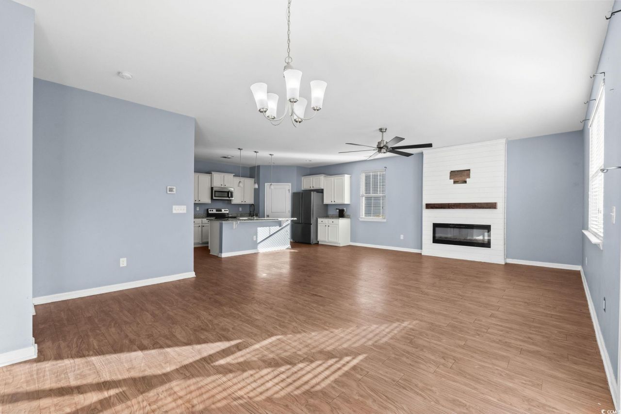 1362 Midtown Village Dr. Photo 11