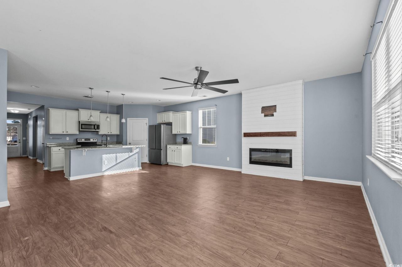 1362 Midtown Village Dr. Photo 7