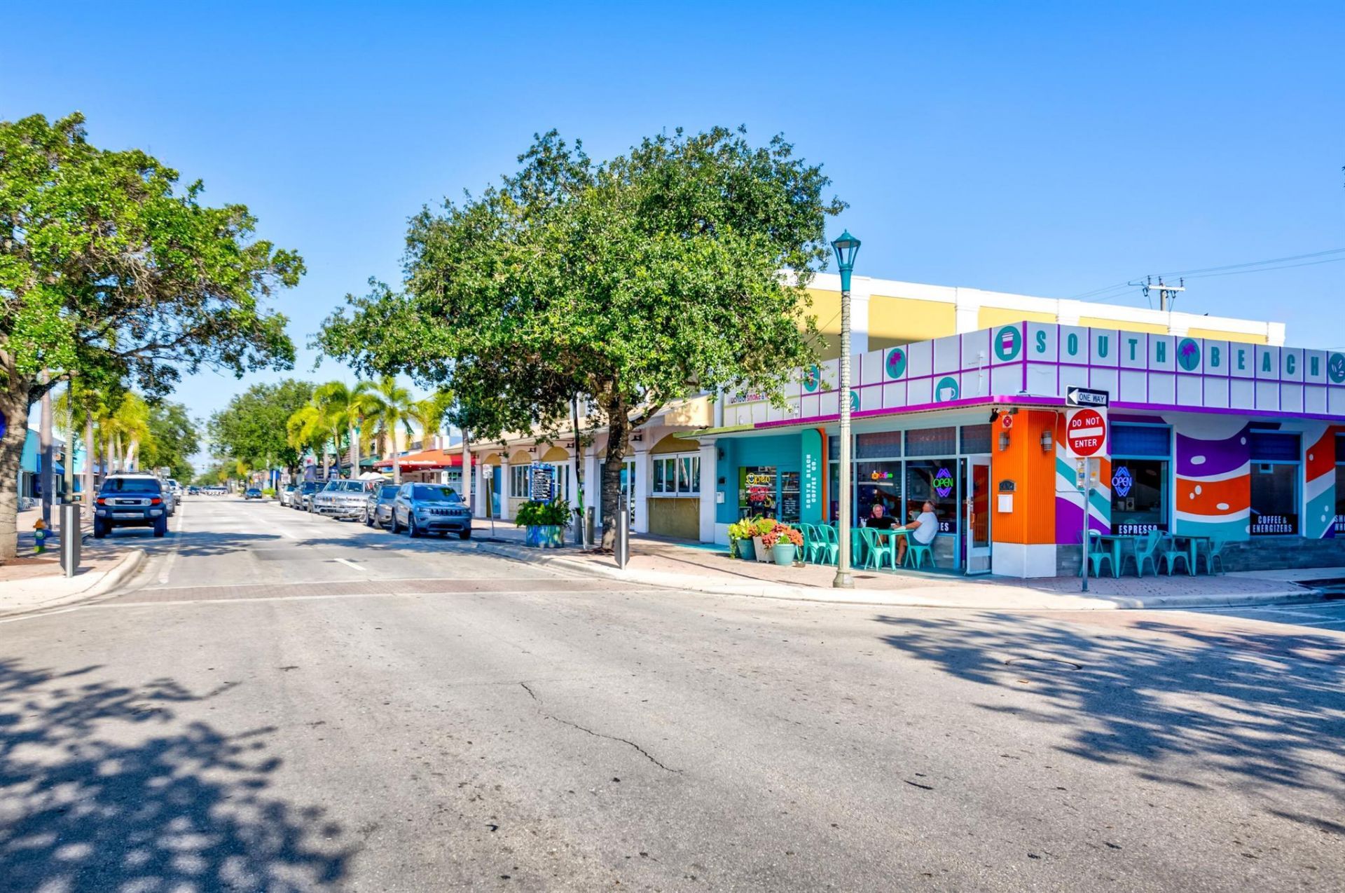 511 Lucerne Avenue, Unit 607, Lake Worth Beach, FL 33460 Photo