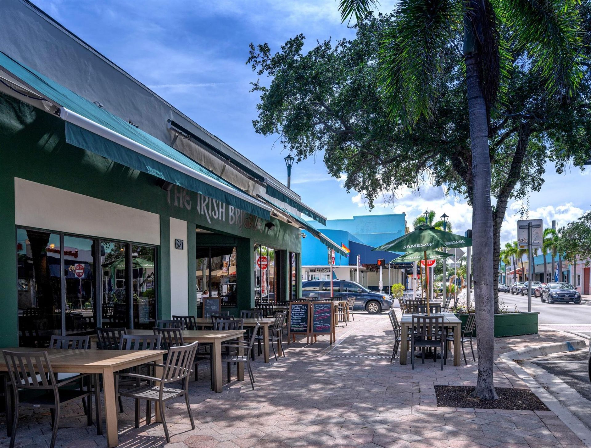 511 Lucerne Avenue, Unit 607, Lake Worth Beach, FL 33460 Photo