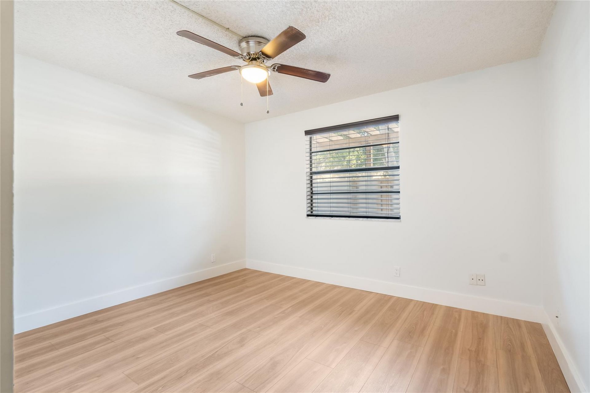 7920 NW 11th Court, Plantation, FL 33322 Photo