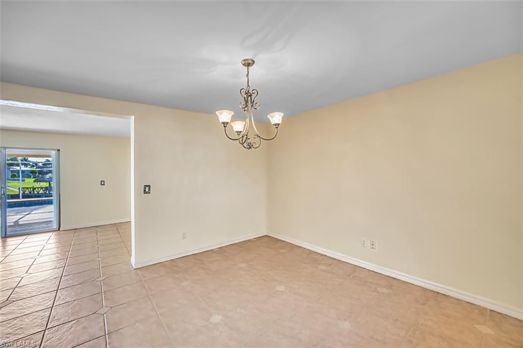 1712 SE 28th St, Cape Coral, FL 33904 Photo