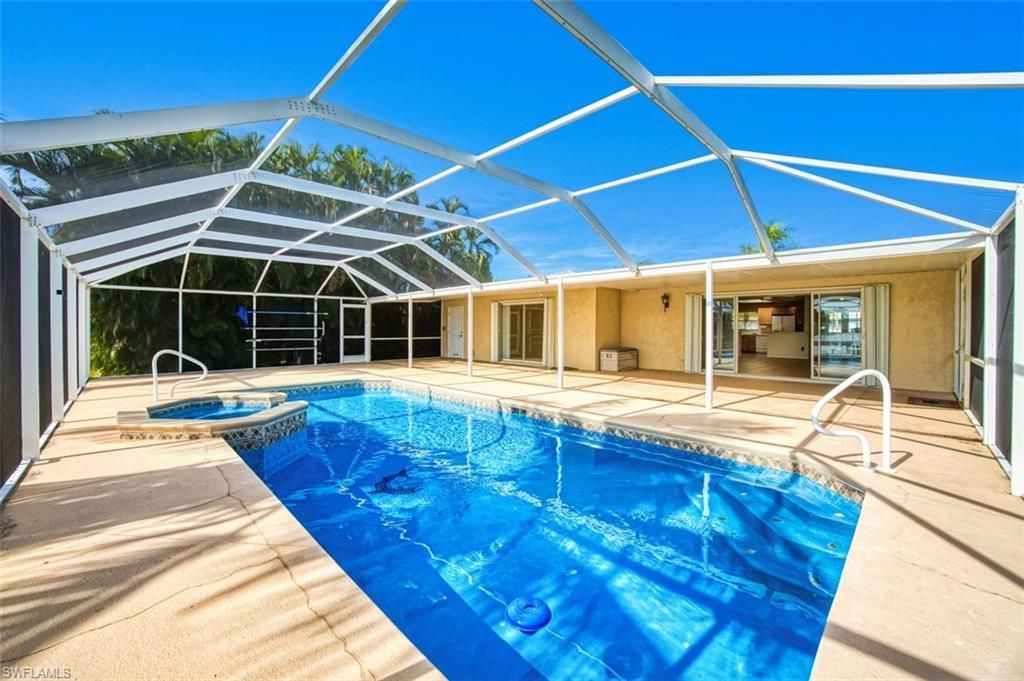 1712 SE 28th St, Cape Coral, FL 33904 Photo