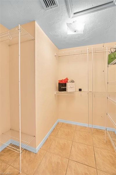 1712 SE 28th St, Cape Coral, FL 33904 Photo