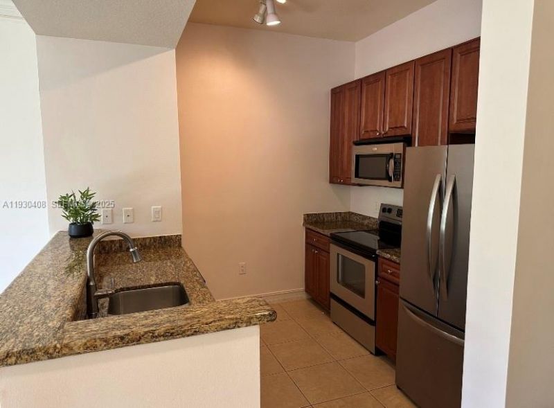 3001 NE 185th St, Unit 418, Aventura, FL 33180 Photo