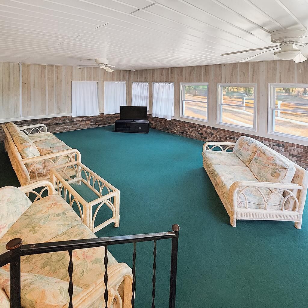 105 Jean Drive Photo 19