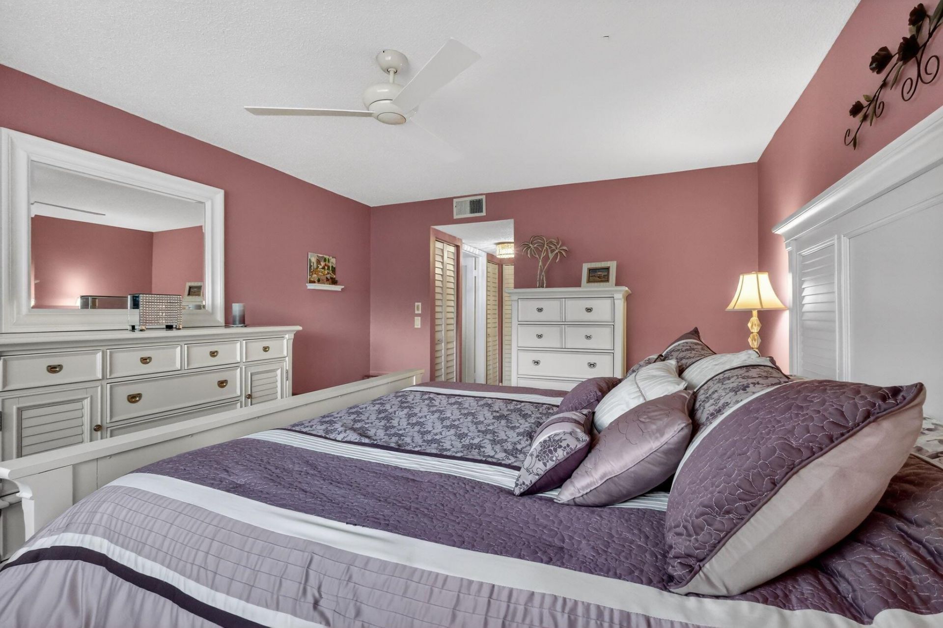 12 Colonial Club Drive, Unit 305, Boynton Beach, FL 33435 Photo