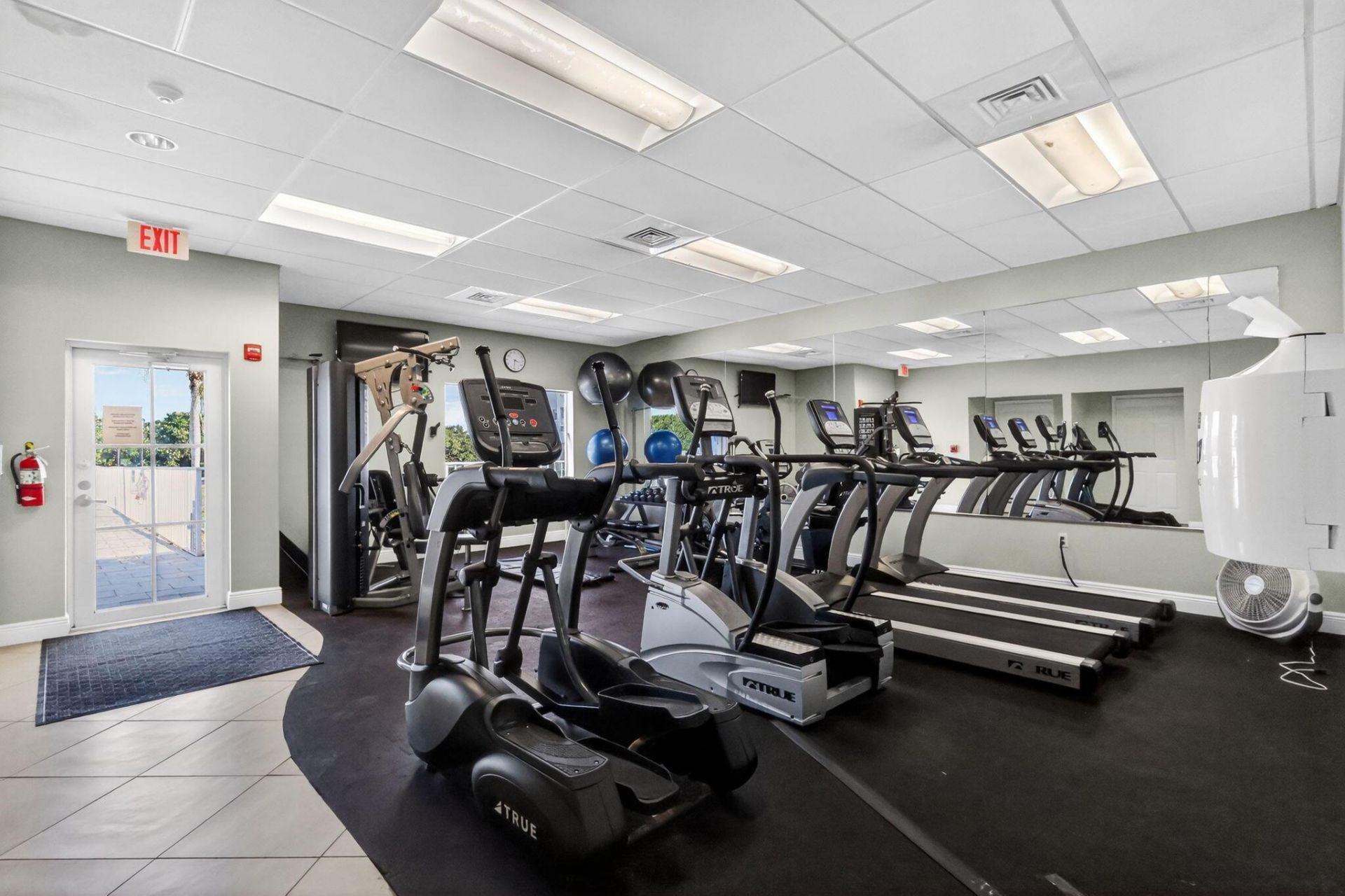 12 Colonial Club Drive, Unit 305, Boynton Beach, FL 33435 Photo