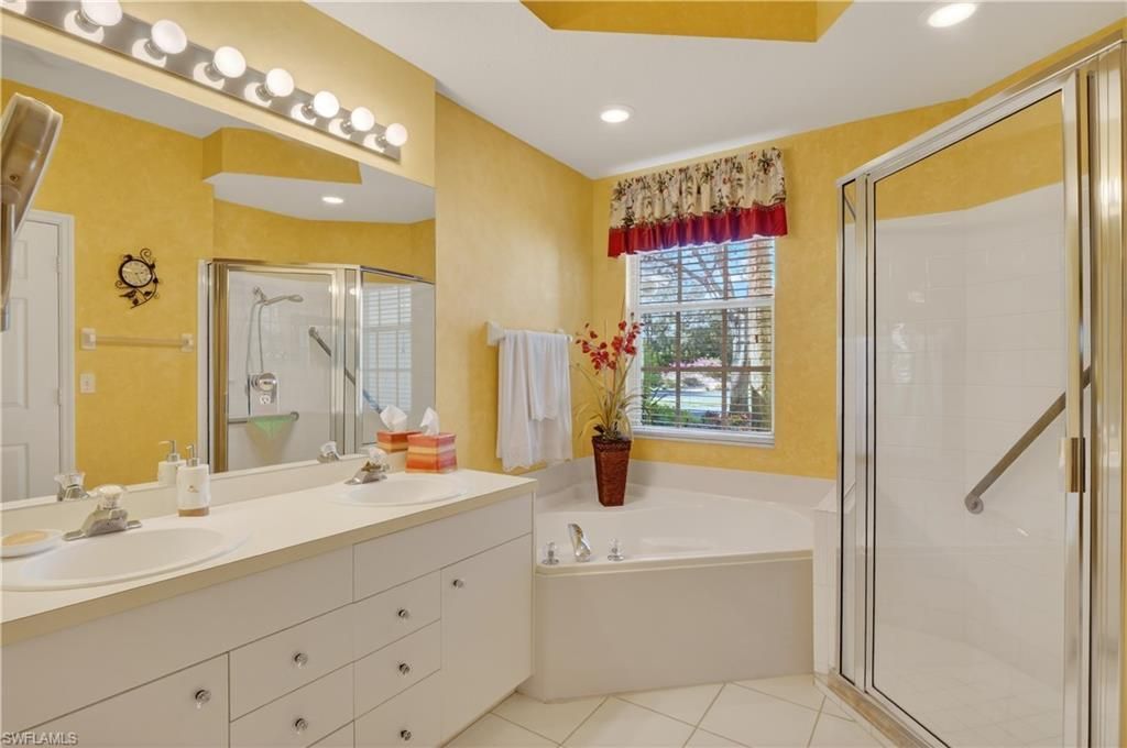 25776 Lake Ameila Way Way, Unit 101, Bonita Springs, FL 34134 Photo