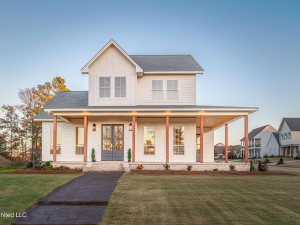 800 Arbor Point, Brandon, MS 39047