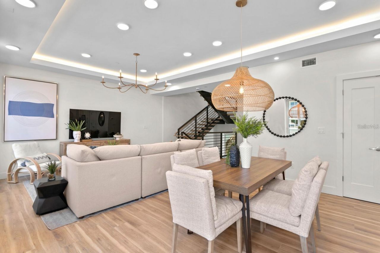 864 N Osceola Ave, Clearwater, FL 33755 Photo