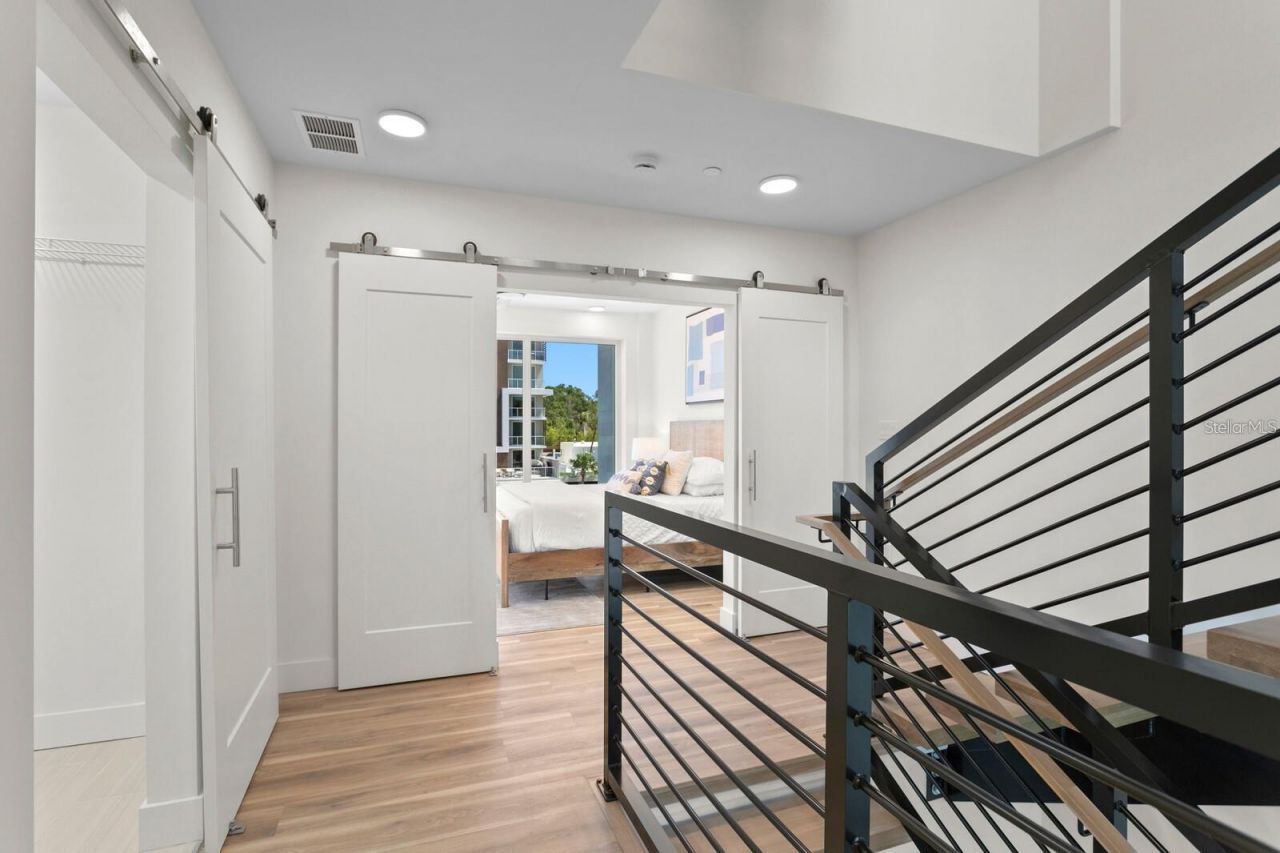 864 N Osceola Ave, Clearwater, FL 33755 Photo