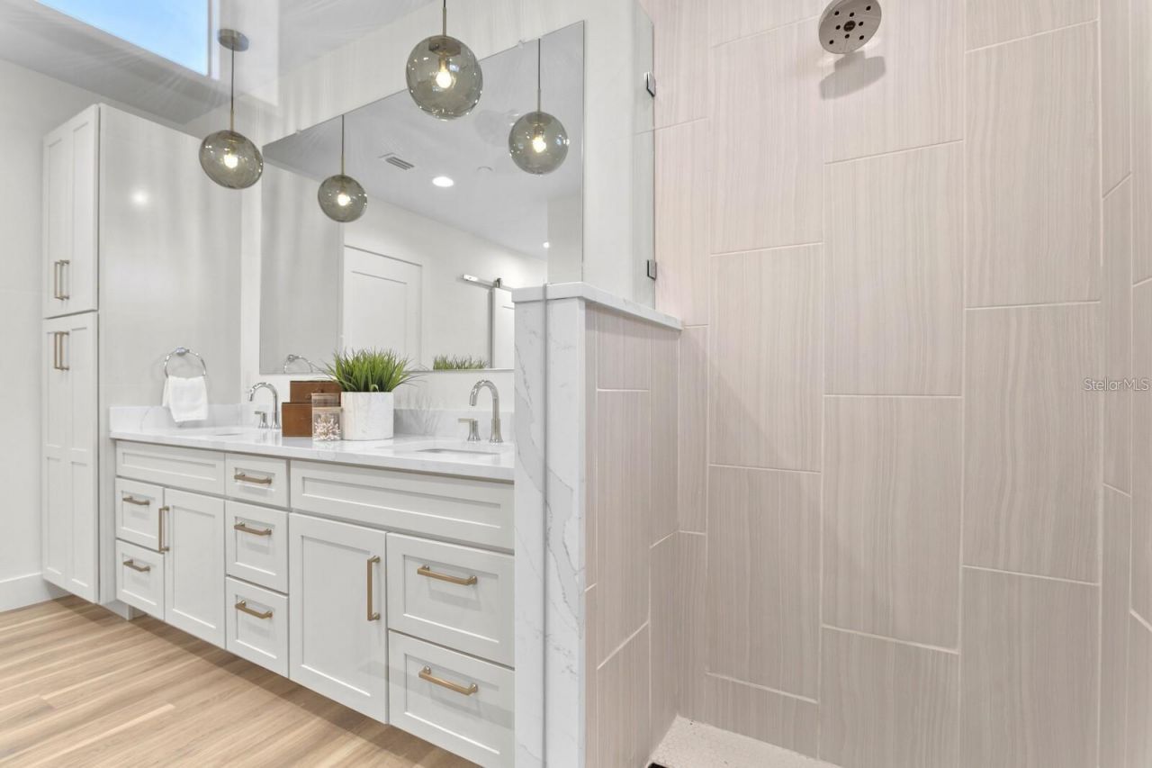 864 N Osceola Ave, Clearwater, FL 33755 Photo