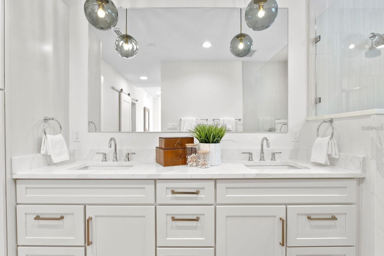 864 N Osceola Ave, Clearwater, FL 33755 Photo