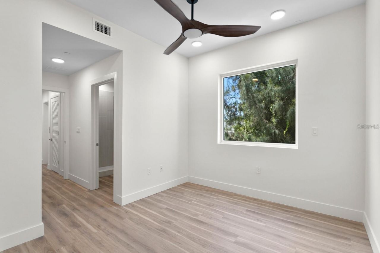 864 N Osceola Ave, Clearwater, FL 33755 Photo