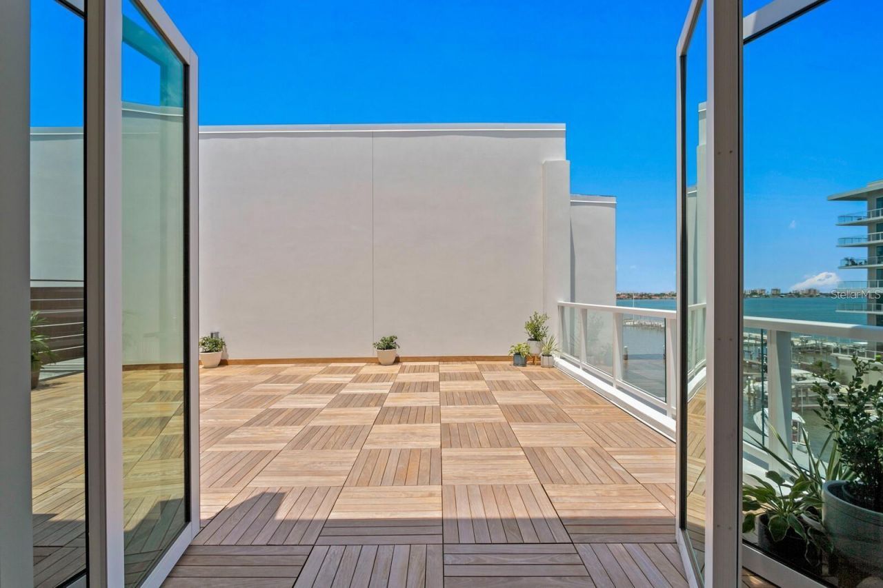 864 N Osceola Ave, Clearwater, FL 33755 Photo