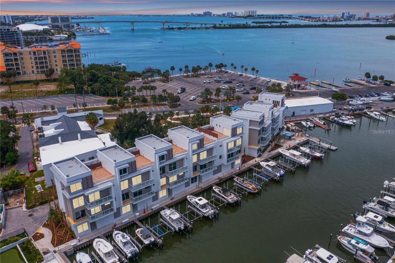 864 N Osceola Ave, Clearwater, FL 33755 Photo