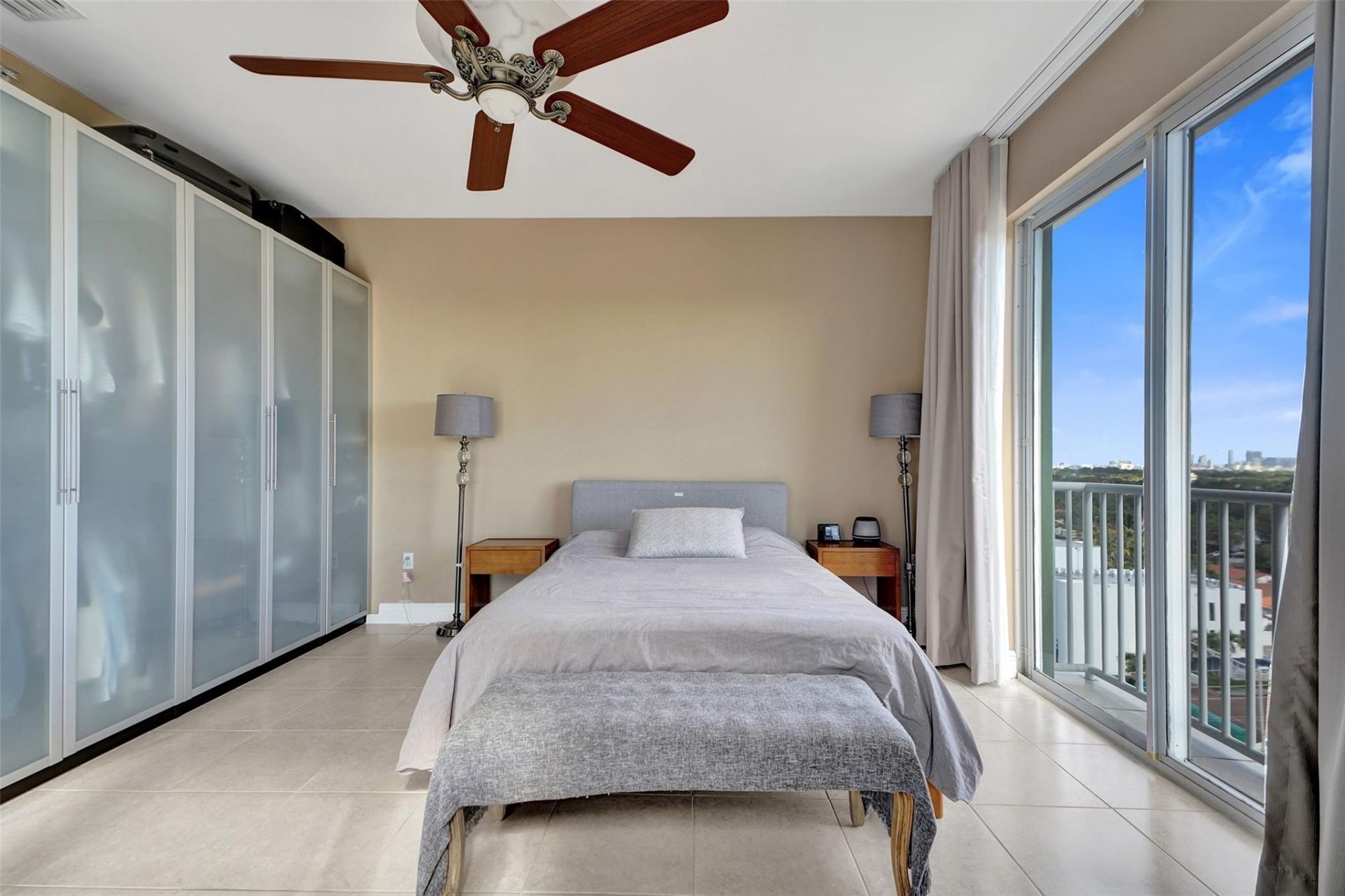 2550 SW 27th Avenue, Unit PH1, Miami, FL 33133 Photo