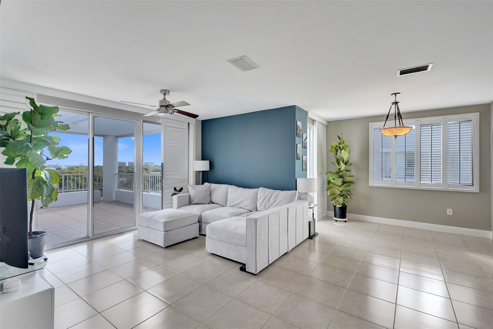 2550 SW 27th Avenue, Unit PH1, Miami, FL 33133 Photo