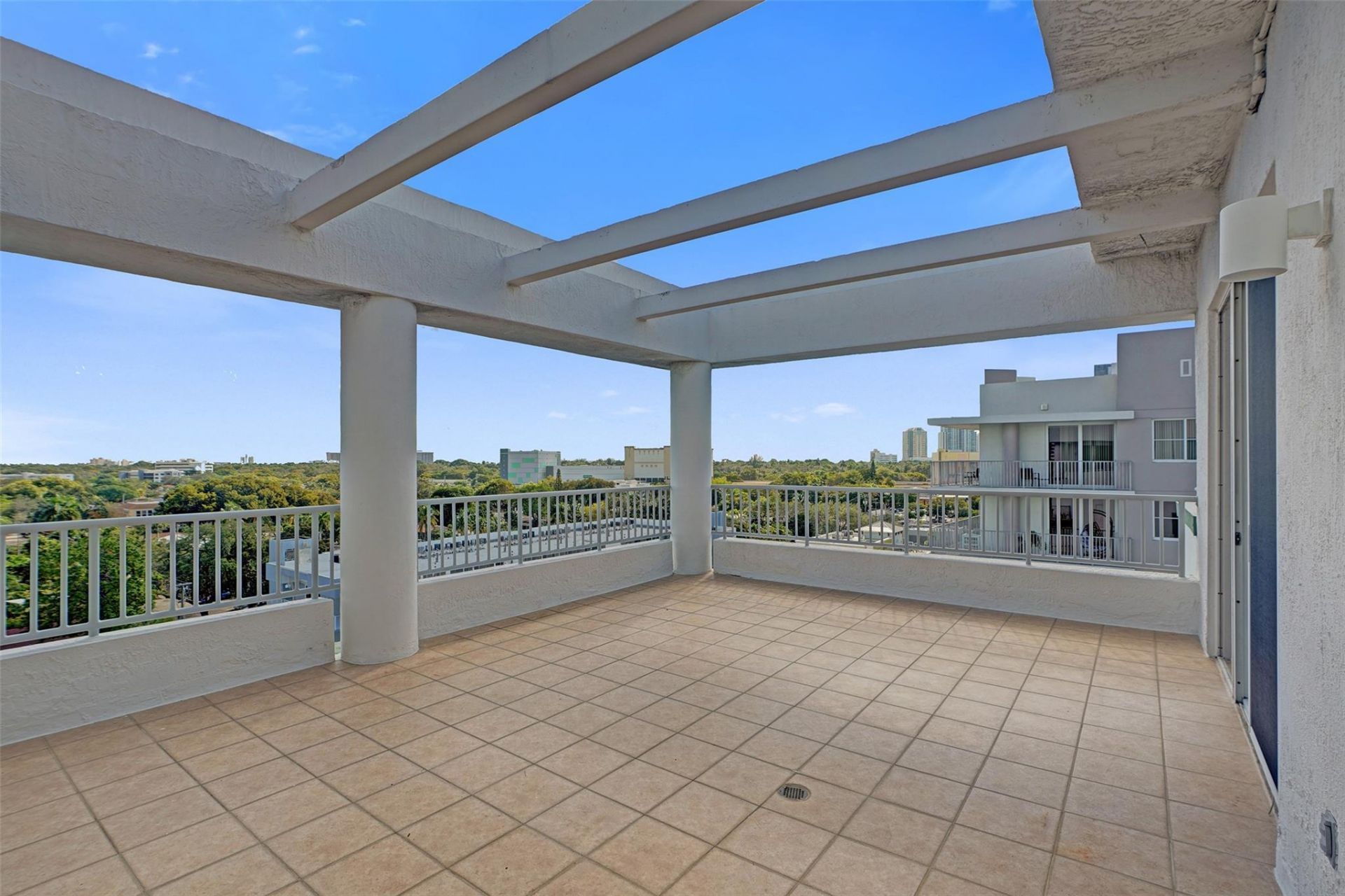 2550 SW 27th Avenue, Unit PH1, Miami, FL 33133 Photo