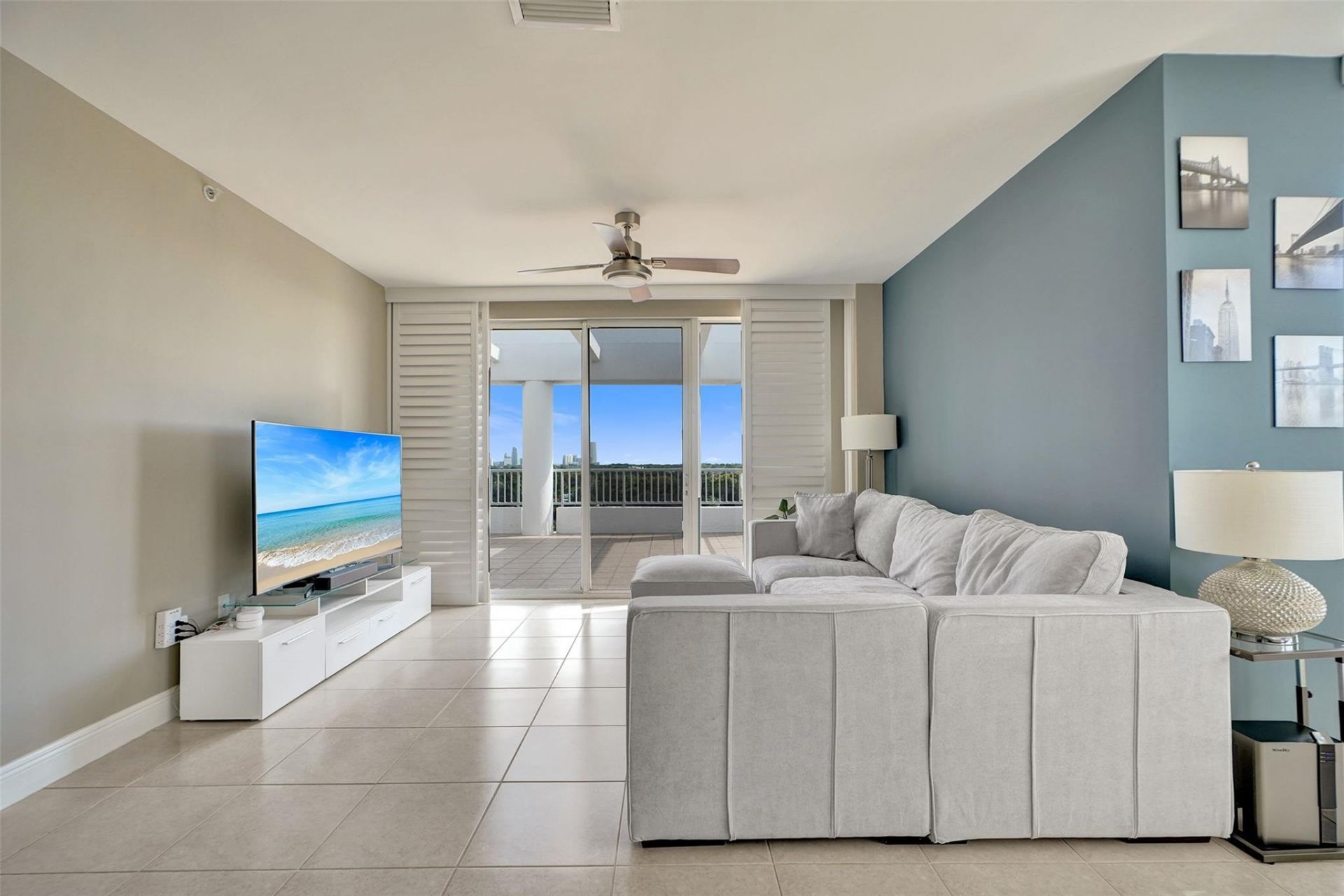 2550 SW 27th Avenue, Unit PH1, Miami, FL 33133 Photo