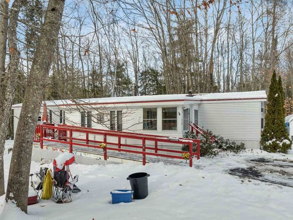 320 Old Lakeshore Road, Unit 17, Gilford, NH 03249