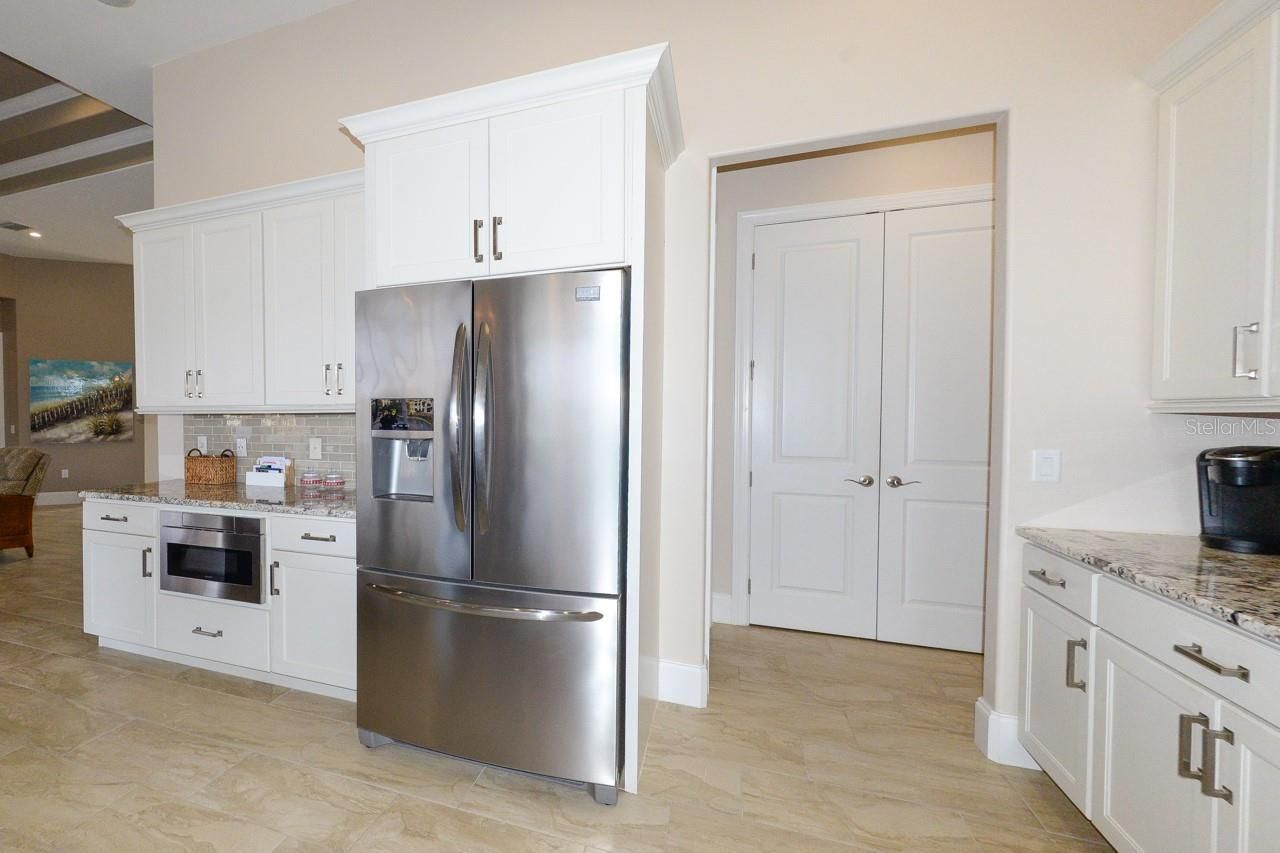 185 Colony Point Dr., Punta Gorda, FL 33950 Photo