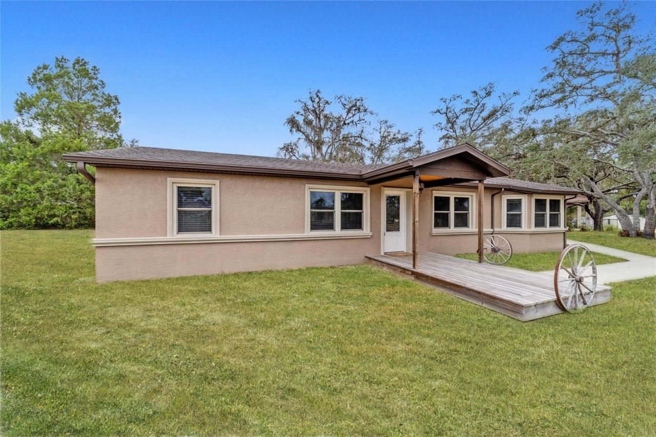 5930 W Knoxville Lane, Dunnellon, FL 34433 Photo