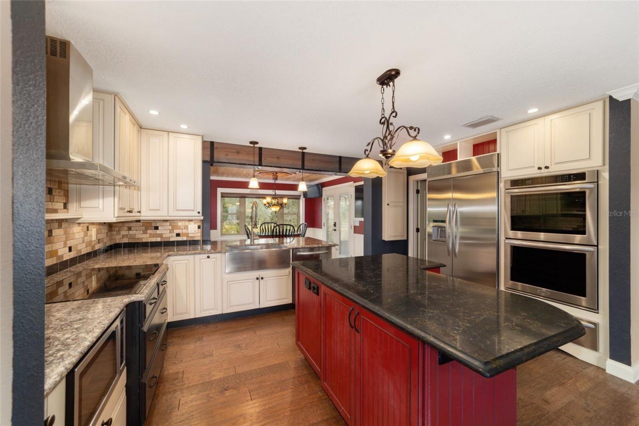 5930 W Knoxville Lane, Dunnellon, FL 34433 Photo