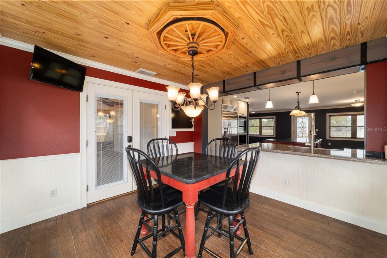 5930 W Knoxville Lane, Dunnellon, FL 34433 Photo