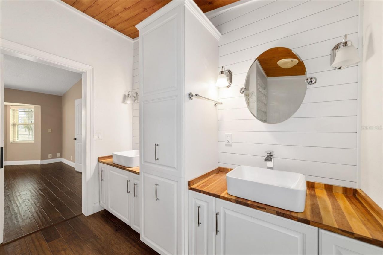 5930 W Knoxville Lane, Dunnellon, FL 34433 Photo