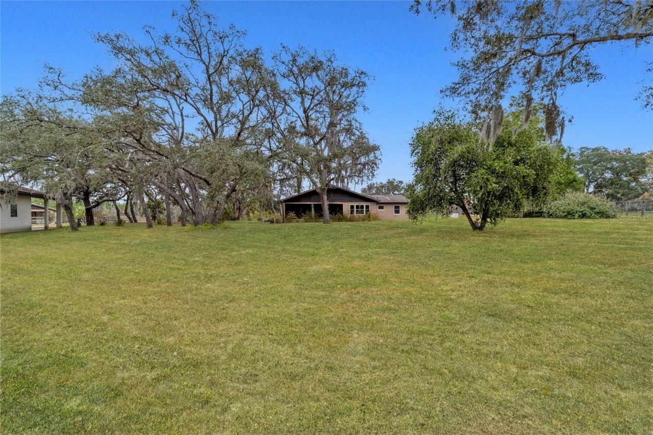 5930 W Knoxville Lane, Dunnellon, FL 34433 Photo