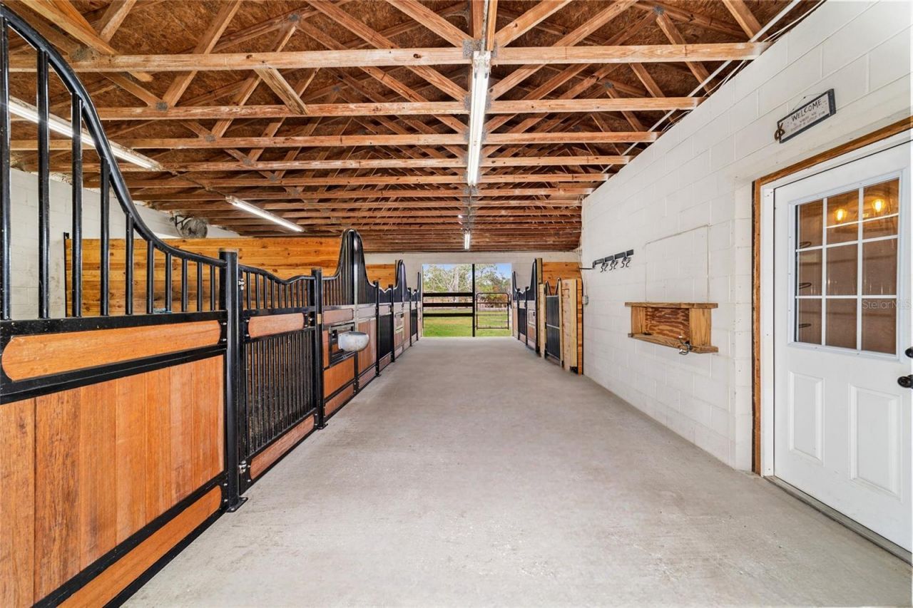 5930 W Knoxville Lane, Dunnellon, FL 34433 Photo