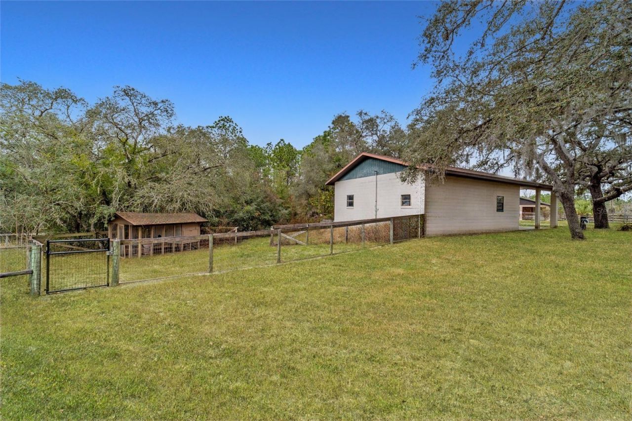 5930 W Knoxville Lane, Dunnellon, FL 34433 Photo
