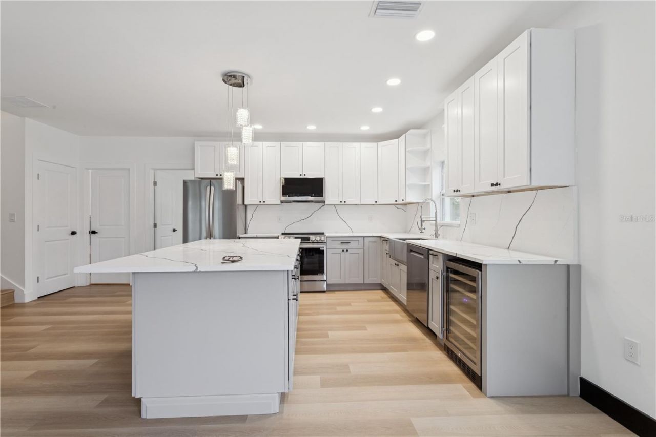 1530 12th Avenue S, Saint Petersburg, FL 33705 Photo