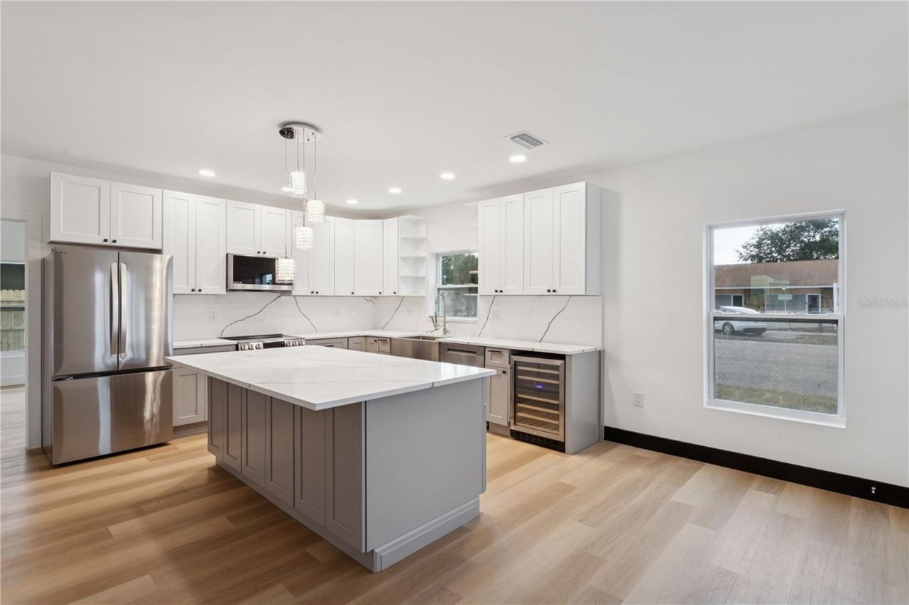 1530 12th Avenue S, Saint Petersburg, FL 33705 Photo