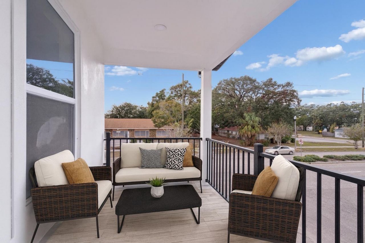 1530 12th Avenue S, Saint Petersburg, FL 33705 Photo