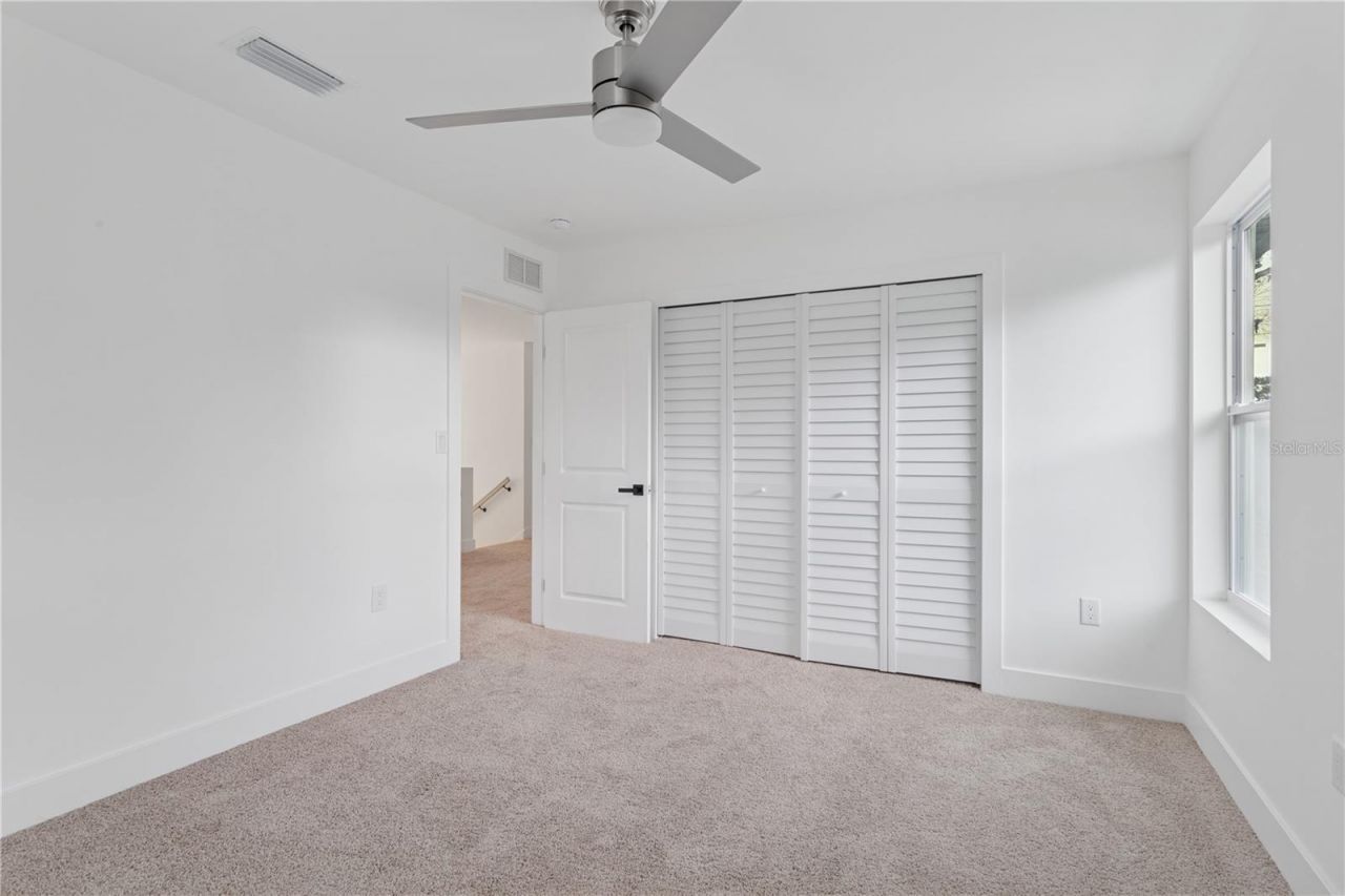 1530 12th Avenue S, Saint Petersburg, FL 33705 Photo