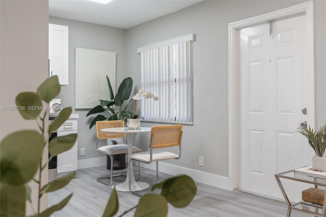 1350 NE 5th Ter , Unit 1-28, Fort Lauderdale, FL 33304 Photo