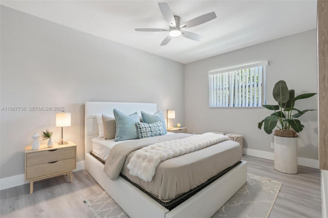 1350 NE 5th Ter , Unit 1-28, Fort Lauderdale, FL 33304 Photo