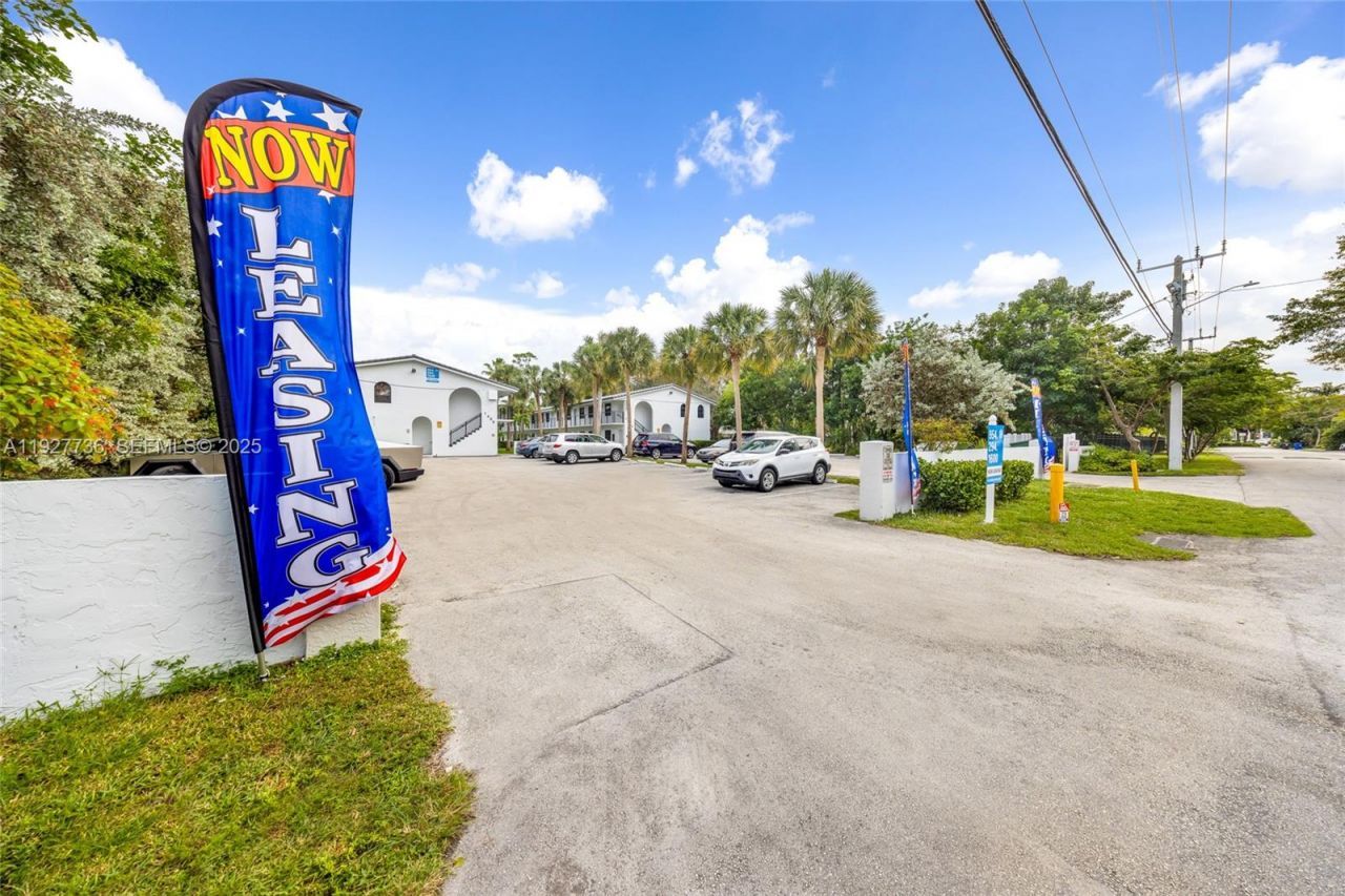 1350 NE 5th Ter , Unit 1-28, Fort Lauderdale, FL 33304 Photo