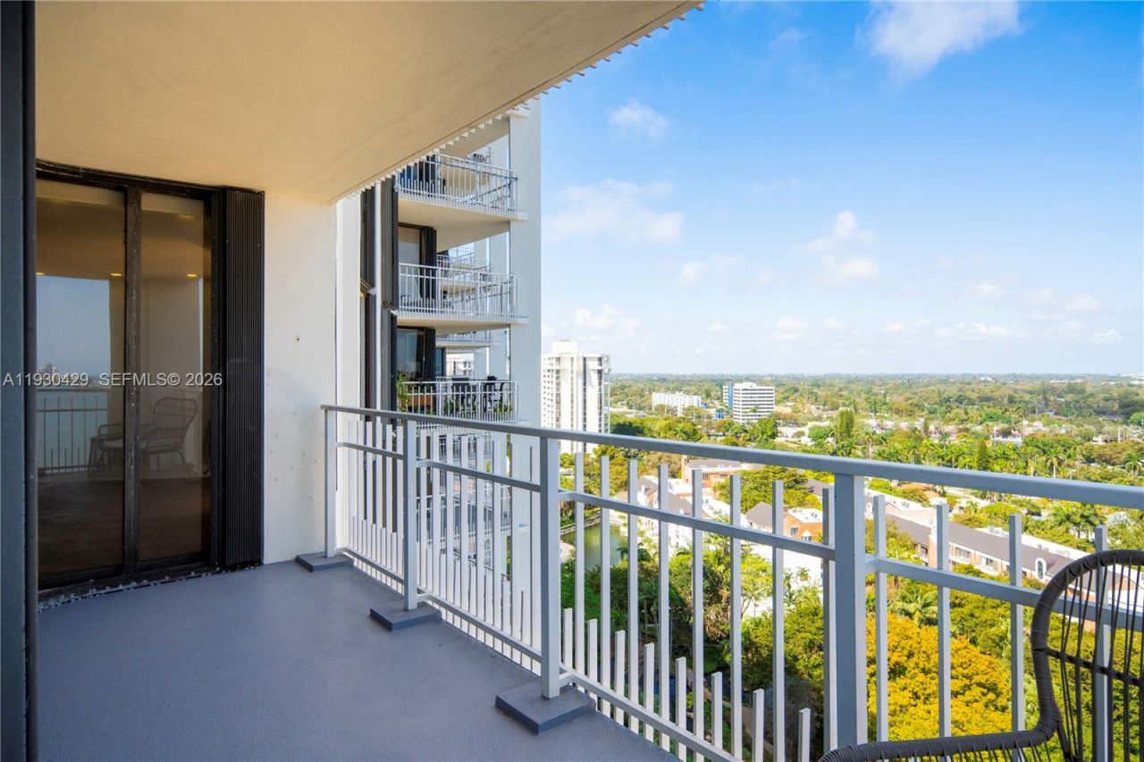 4000 Towerside Ter, Unit 1901, Miami, FL 33138 Photo