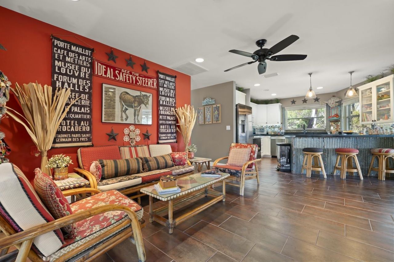 6076 Castaways Ln, Sanibel, FL 33957 Photo