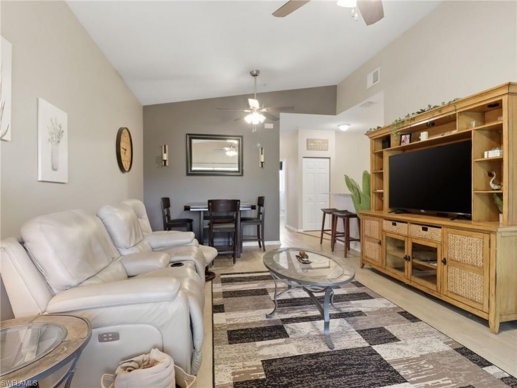 15360 Bellamar Cir, Unit 3524, Fort Myers, FL 33908 Photo