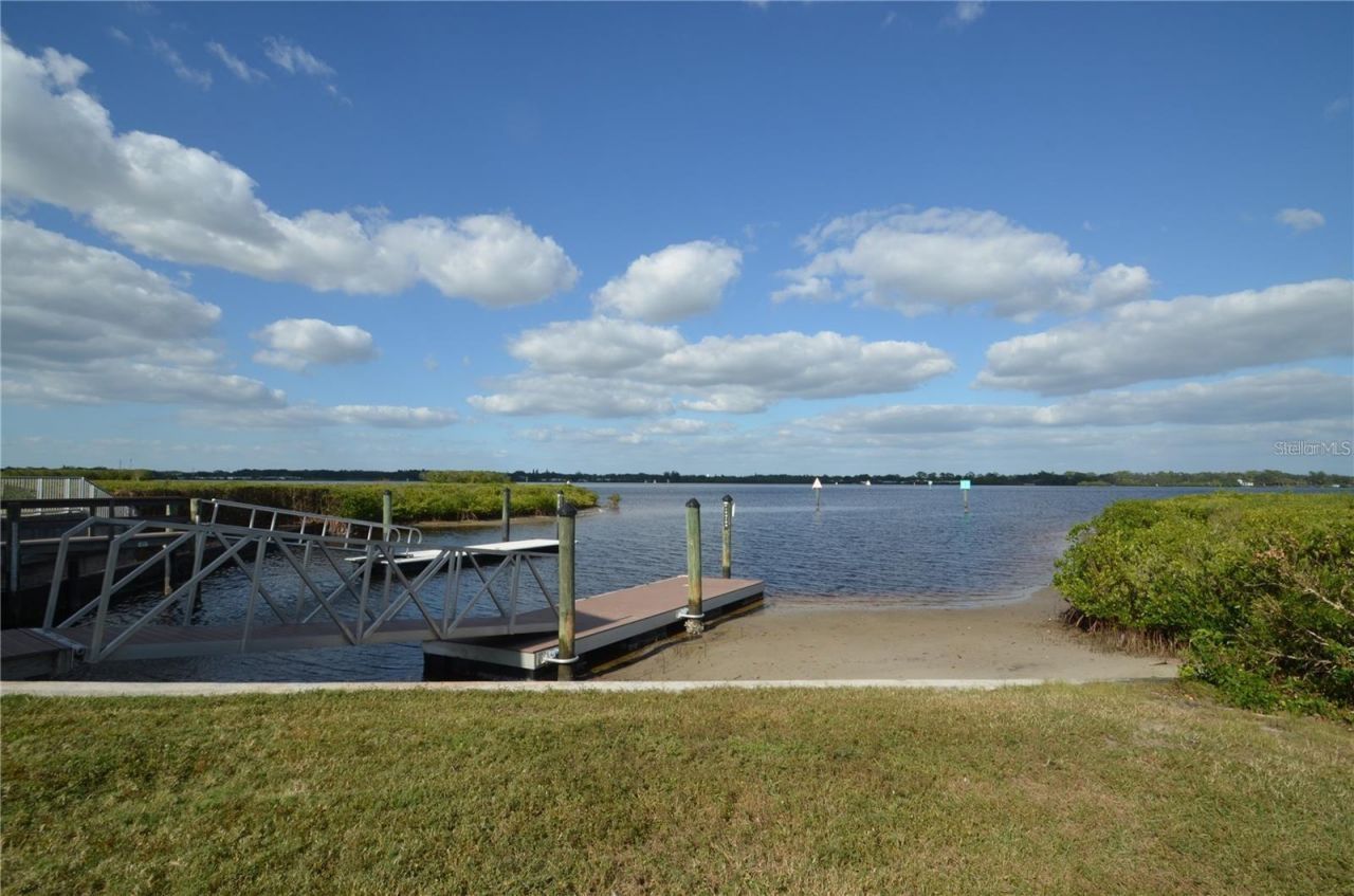 1030 Tidewater Shores Loop, Unit 401, Bradenton, FL 34208 Photo