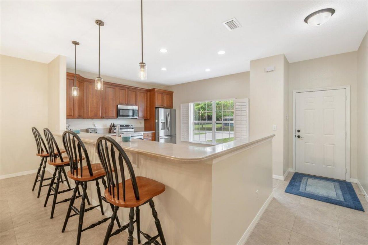 1410 4th Court, Vero Beach, FL 32960 Photo